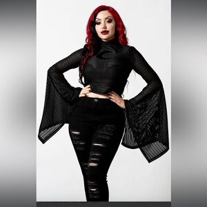 KILLSTAR
PHASES STRIPED TOP